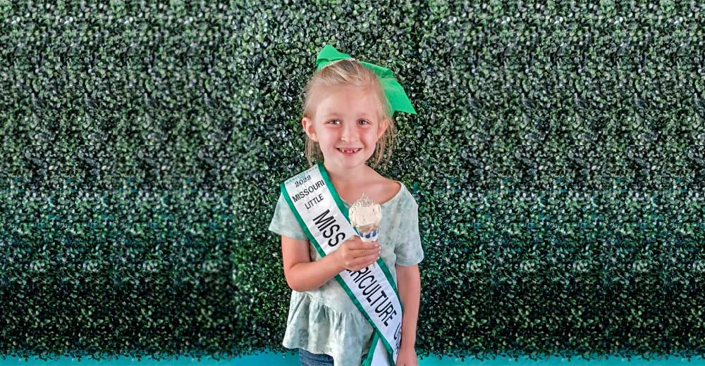 Missouri Little Miss Agriculture USA Myla Woods with black walnut ice cream.