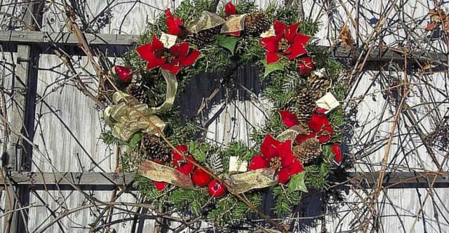 wreath gff25443b7 640 copy 640x333