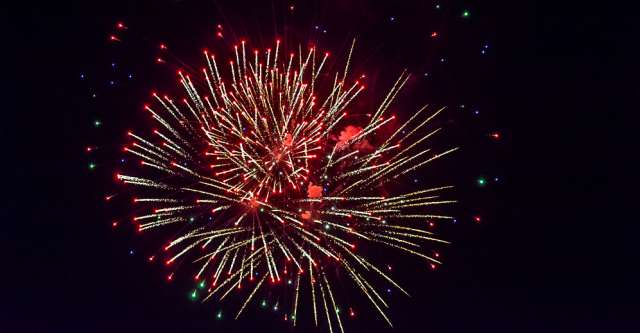 The 4th of July fireworks at Thayer Mo High School