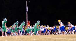 THAYER, MO – OCTOBER 11: Thayer Bobcats and Ava Bears get ready at the line of scrimmage during the high school football game between the Thayer Bobcats and the Ava Bears on October 11, 2024, at the Thayer High School football field in Thayer, MO. (Photo by Amanda Thomas/AltonMo.com)